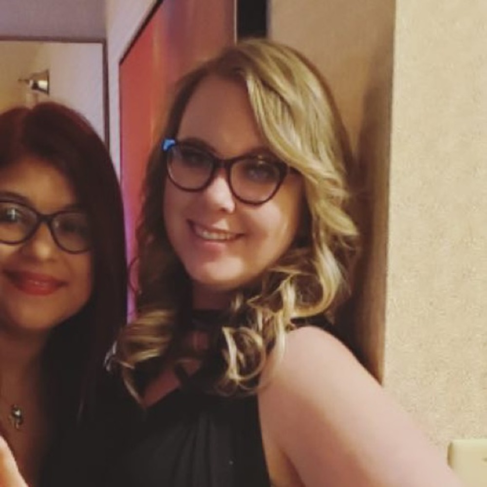 Meet your Posher, Laursn